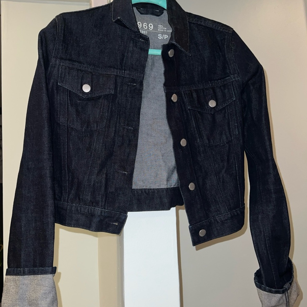 Y2K Gap 1969 100% Cotton Dark  Denim jacket Size Small